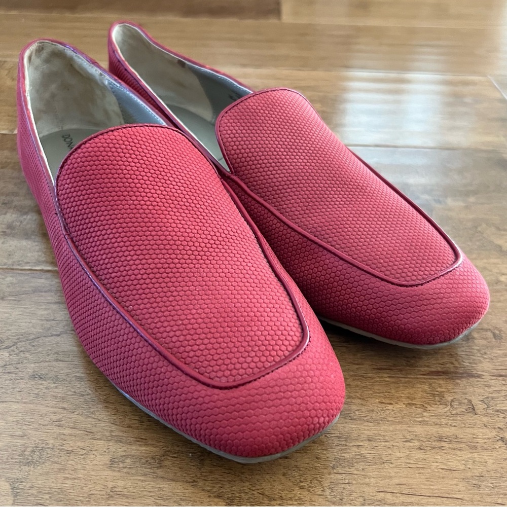 Donald J Pliner Honey Pebbled Square Toe Loafers - Size 10M EUC